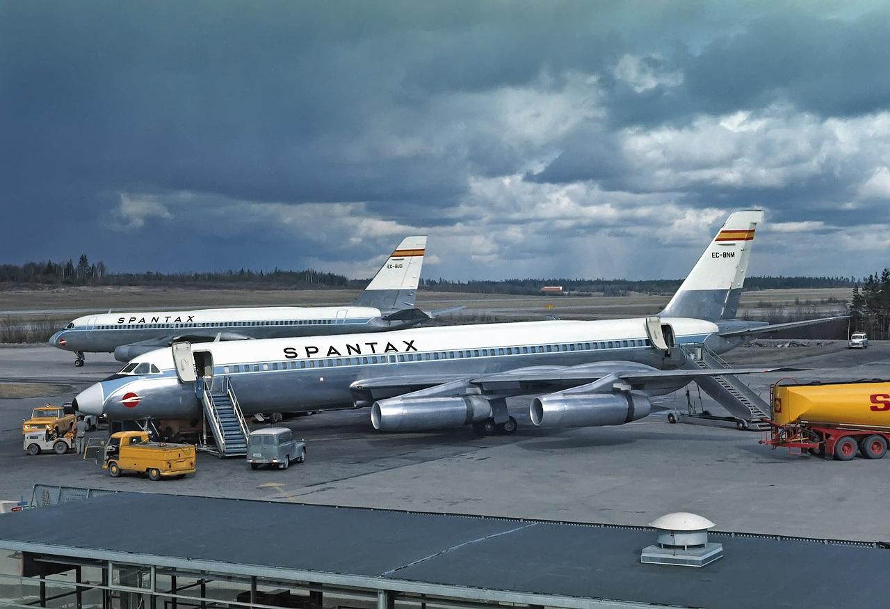 Convair 880 in 990 – prehitra za lasten uspeh Convair 880 in 990 – prehitra za lasten uspeh